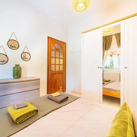 Depiros Corfu Feriehus